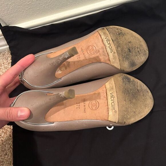 Chanel size 37 Open Toe Heels with dustbag - Picture 4 of 12